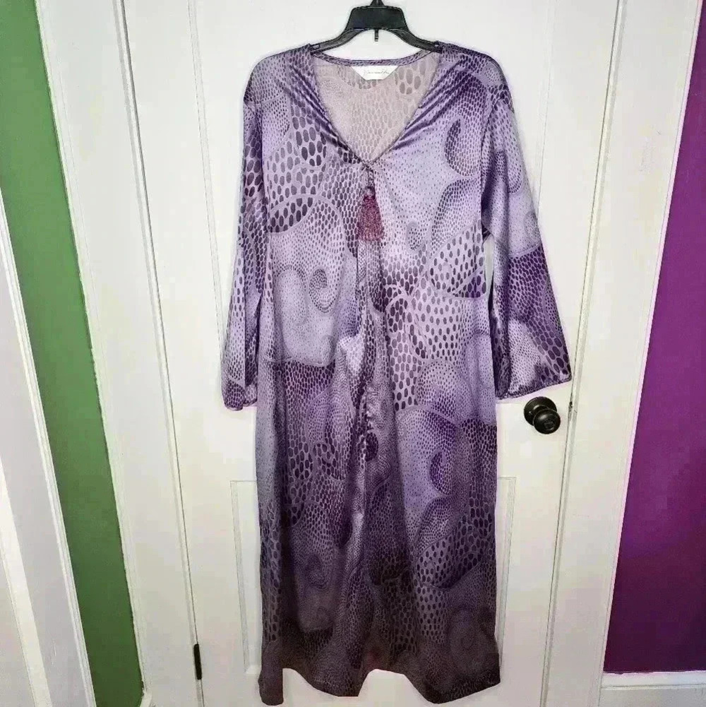 Vtg 80s Womens Diamond Tea Robe Kaftan House Coat Dress Medium Purple Dot Swirl